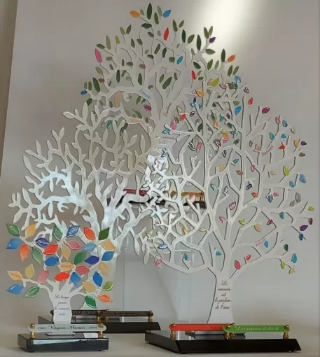 Les ornements à personnaliser : l'arbre de vie, l'olivier ou l'arbre du souvenir, Foix, Ensales Funéraire