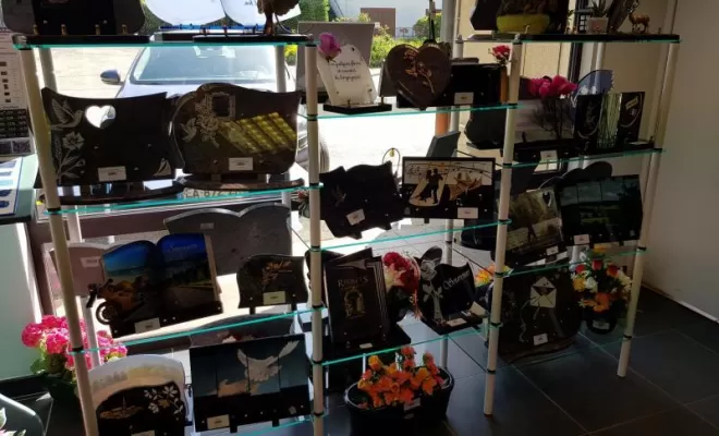 Plaques, Foix, Ensales Funéraire