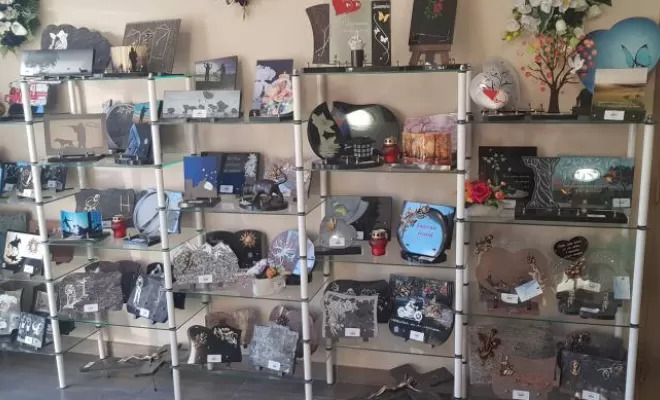 Plaques, Foix, Ensales Funéraire