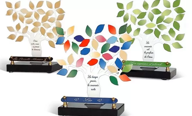 Les ornements à personnaliser : l'arbre de vie, l'olivier ou l'arbre du souvenir, Foix, Ensales Funéraire